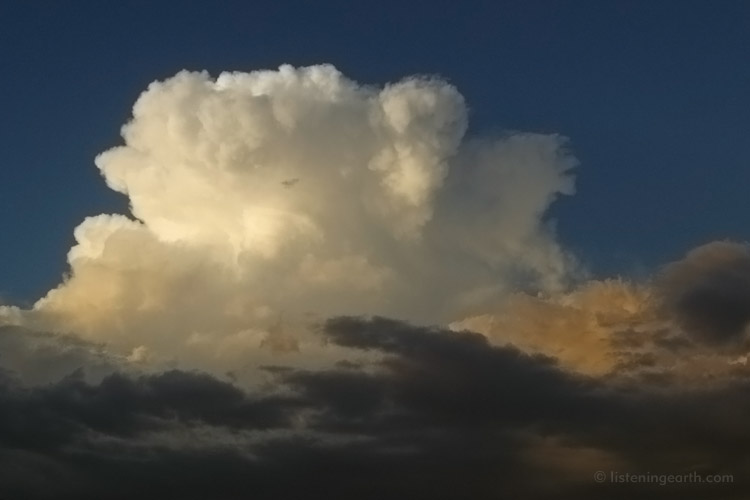 Cumulonimbus thunderhead